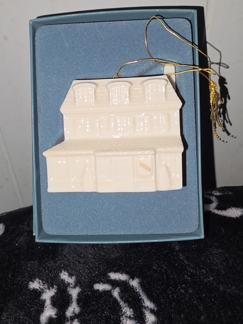 1990 Lenox Christmas Village Ornament